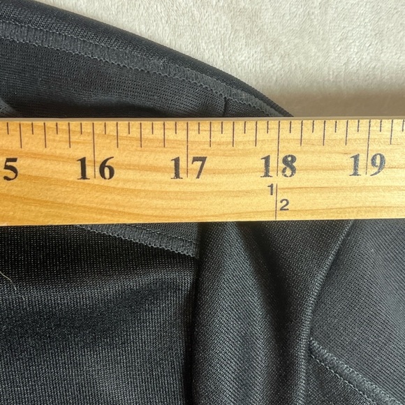 NWT Puma x Ferrari MT7 Scuderia Ferrari Black Full Zip Up Track Jacket F1 Team - Picture 5 of 10